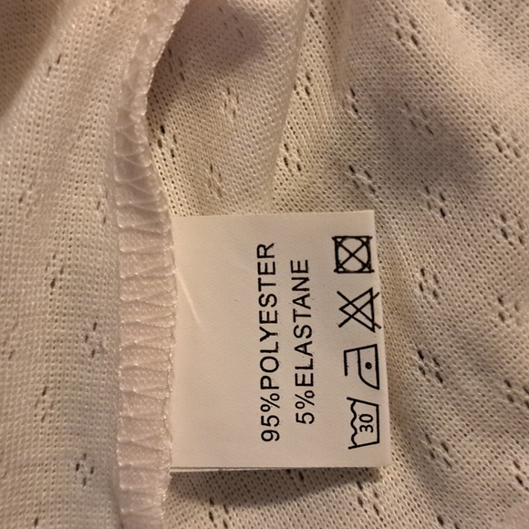 2 Lewkin Tops - Picture 7 of 8